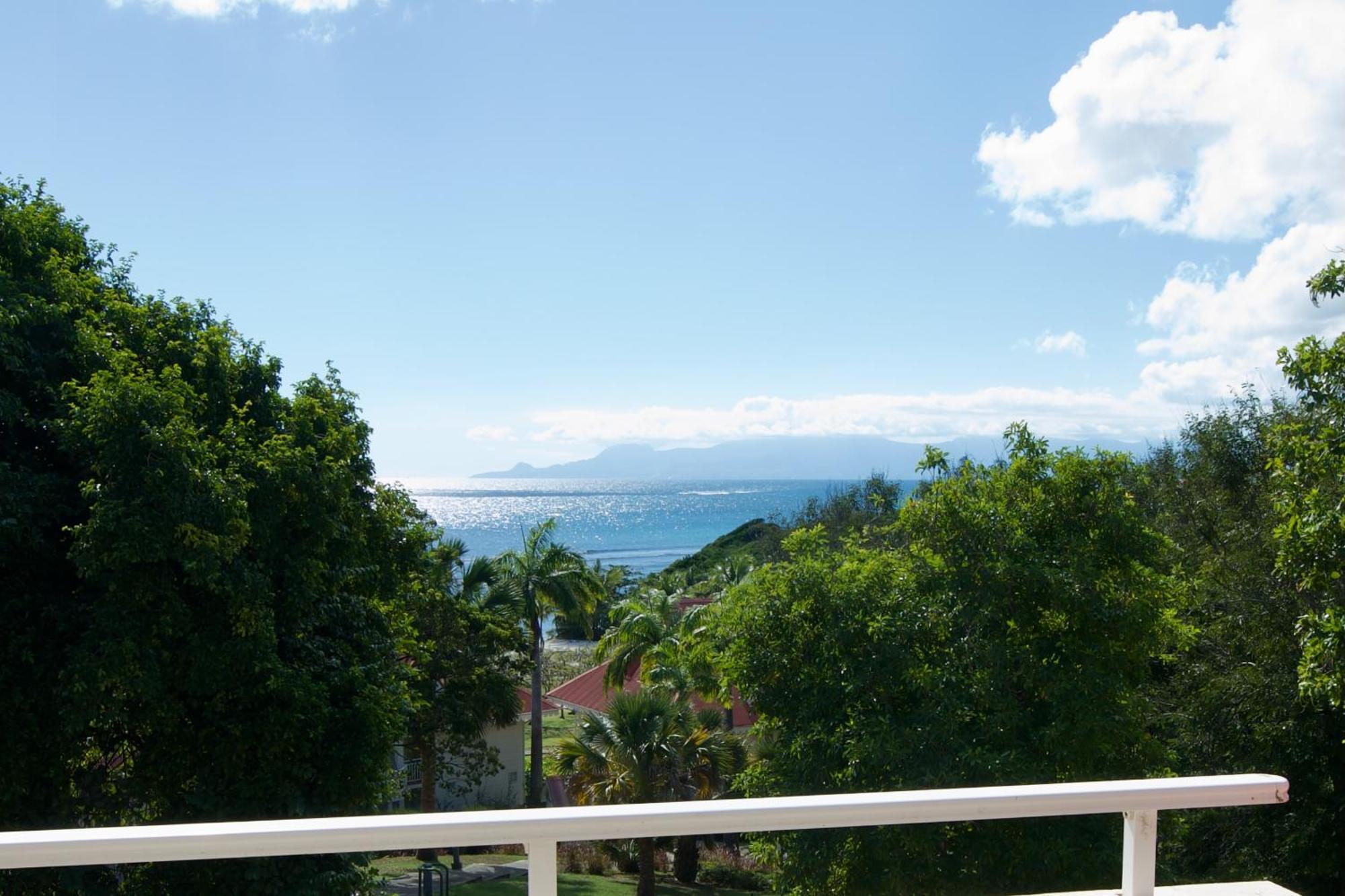 Studio Olia A P&V - Plages, Piscines Et Vue Mer! Sainte-Anne  Exterior photo