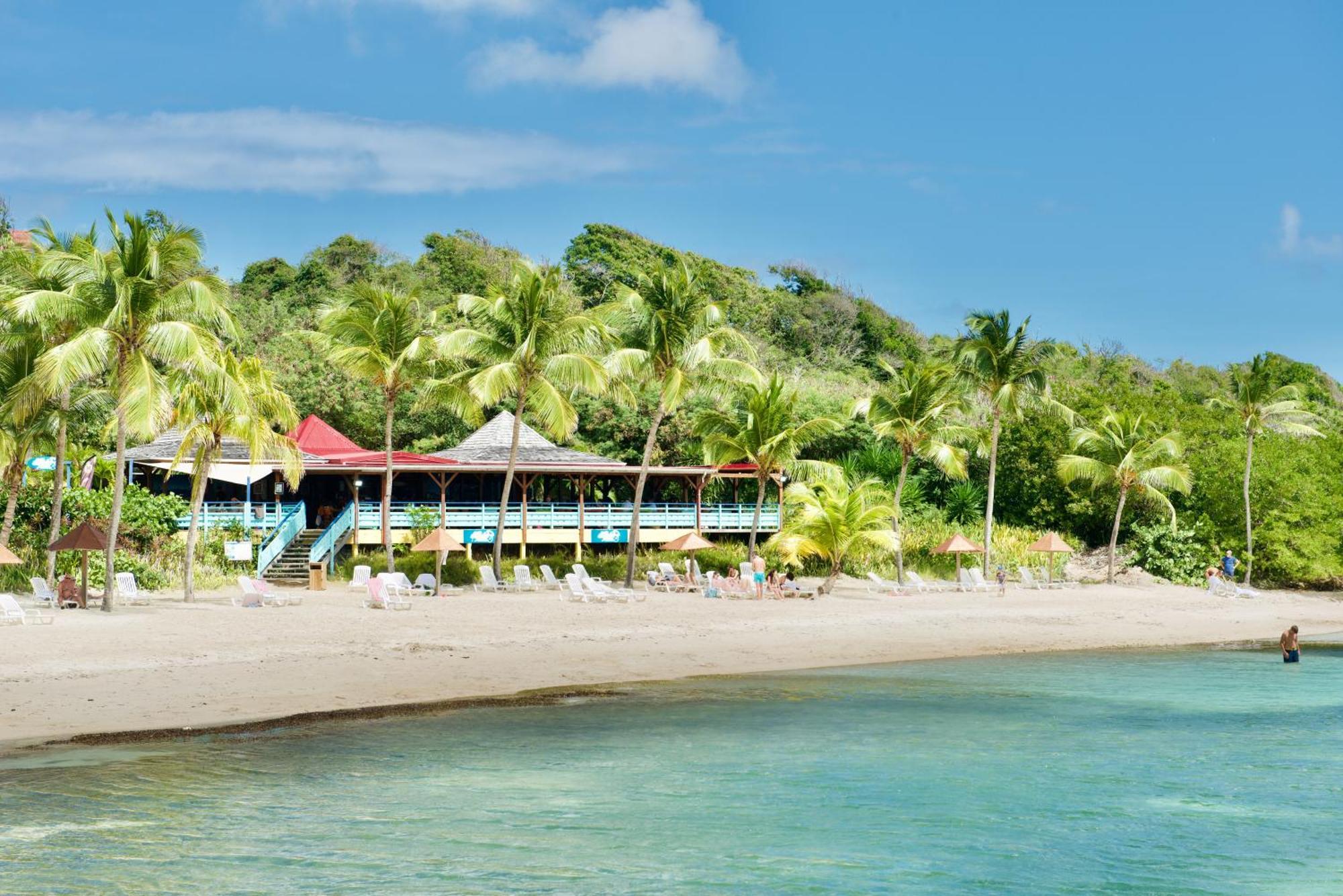 Studio Olia A P&V - Plages, Piscines Et Vue Mer! Sainte-Anne  Exterior photo
