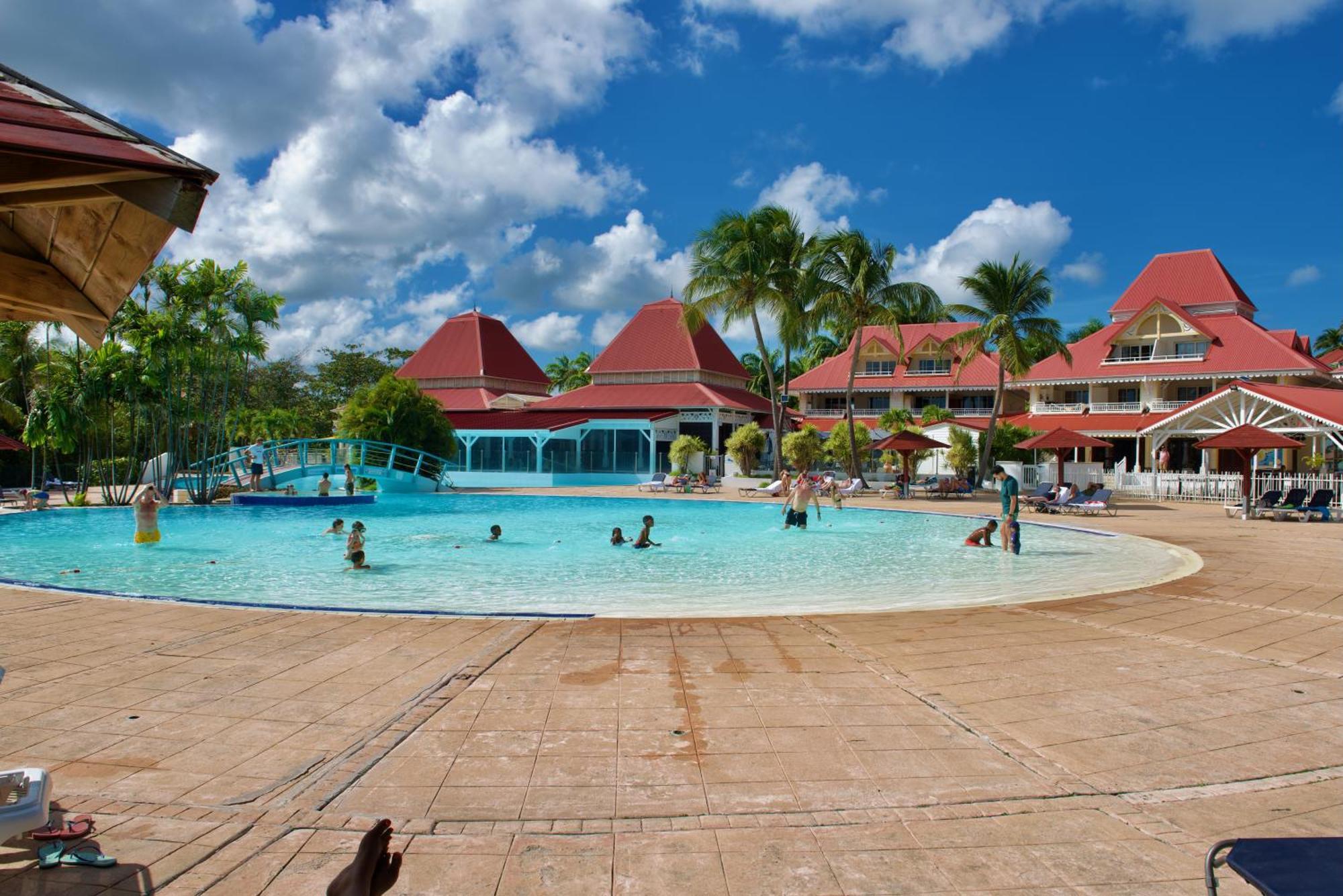 Studio Olia A P&V - Plages, Piscines Et Vue Mer! Sainte-Anne  Exterior photo